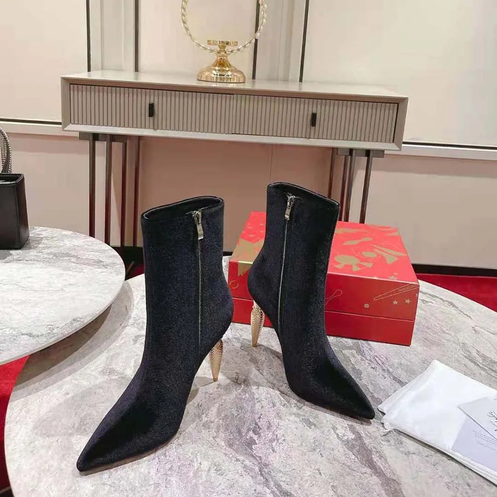 Christian Louboutin Lipbooty 100 mm Heel Height for Women in Black