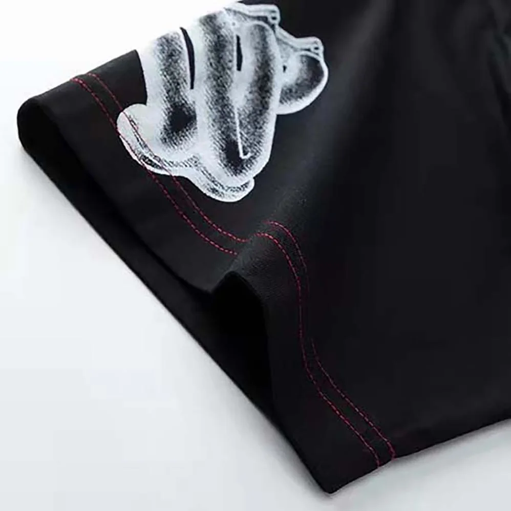 Givenchy Schematics T-shirt with Red GIVENCHY Signature on the Chest for Women in Black Givenchy Schematics T-shirt with Red GIVENCHY Signature on the Chest for Women in Black