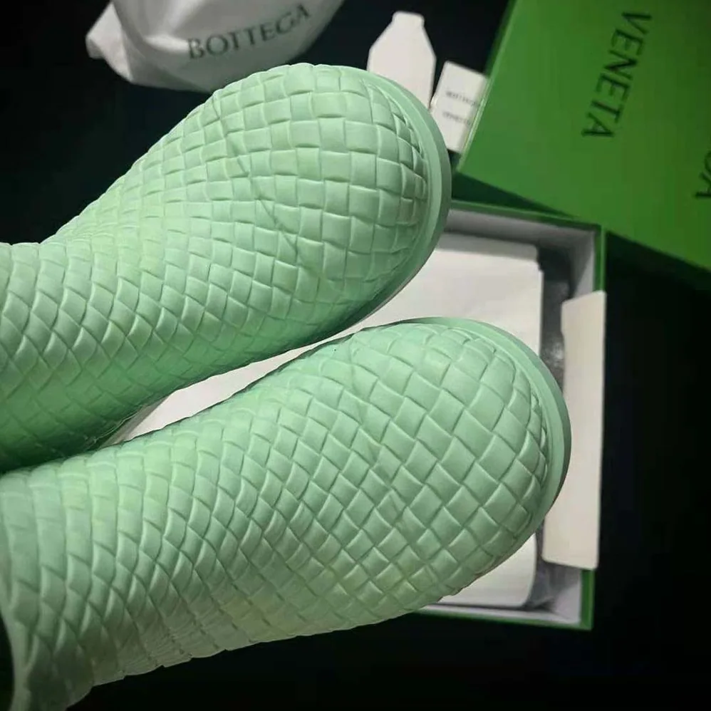 Bottega Veneta Fireman Ankle Boot for Unisex in Green