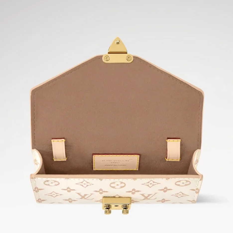 Louis Vuitton Pouch Metis Belt / Cream Monogram Dune Gold Hardware