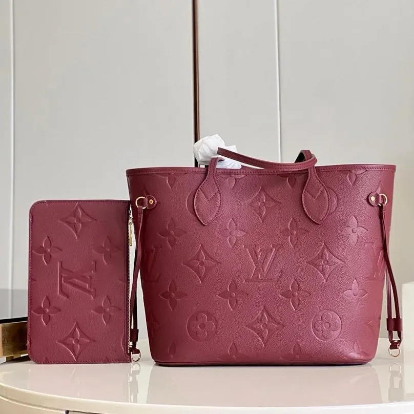 Louis Vuitton Neverfull MM Tote Bag in Wine Gold Hardware