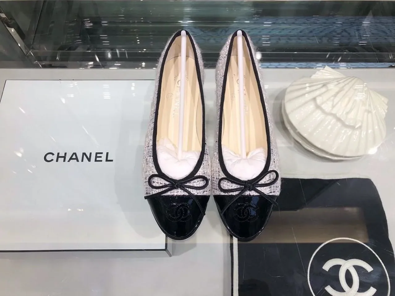 Chanel Ballerina Logo Shoes White