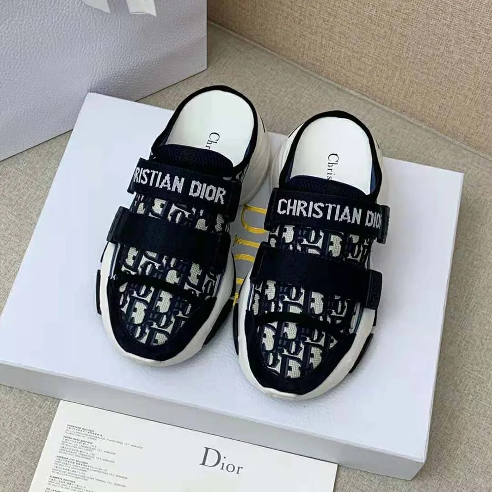 Dior D-Wander Sneaker Deep Blue Dior Oblique Technical Fabric for Women Dior D-Wander Sneaker Deep Blue Dior Oblique Technical Fabric for Women