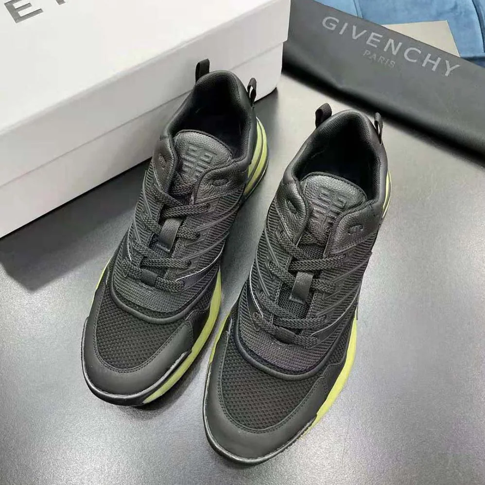 Givenchy Giv 1 Sneakers in Leather and Mesh for Unisex in Black Givenchy Giv 1 Sneakers in Leather and Mesh for Unisex in Black