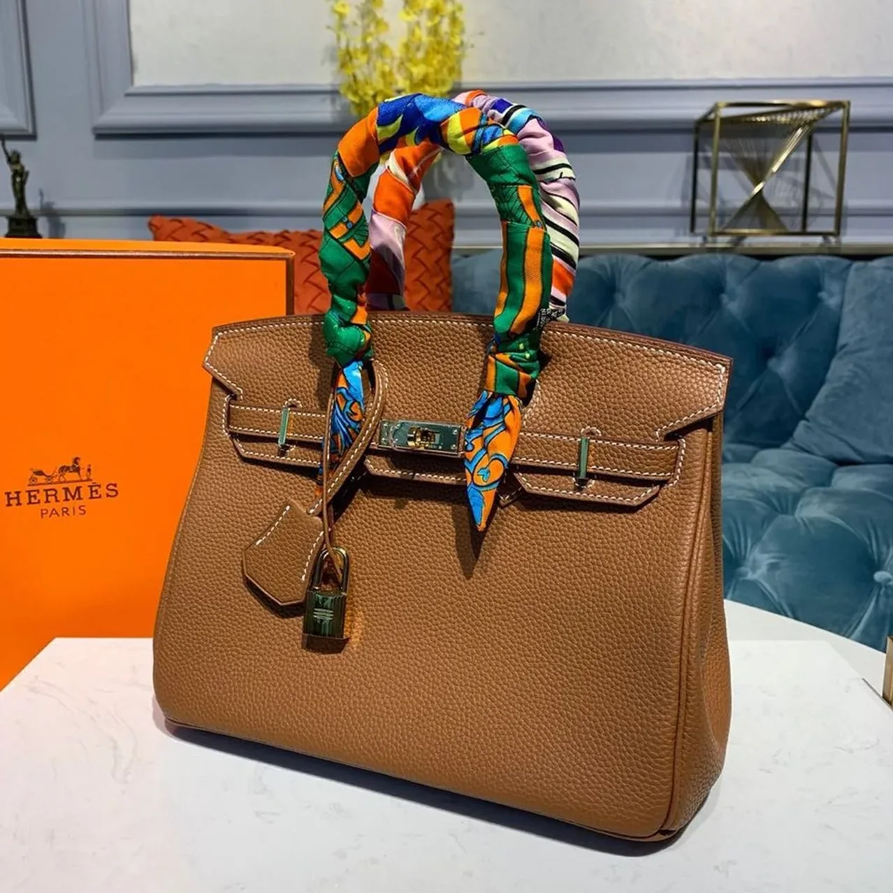 Hermes Birkin Top Handle Bag / White Semi Handstitched Gold Hardware