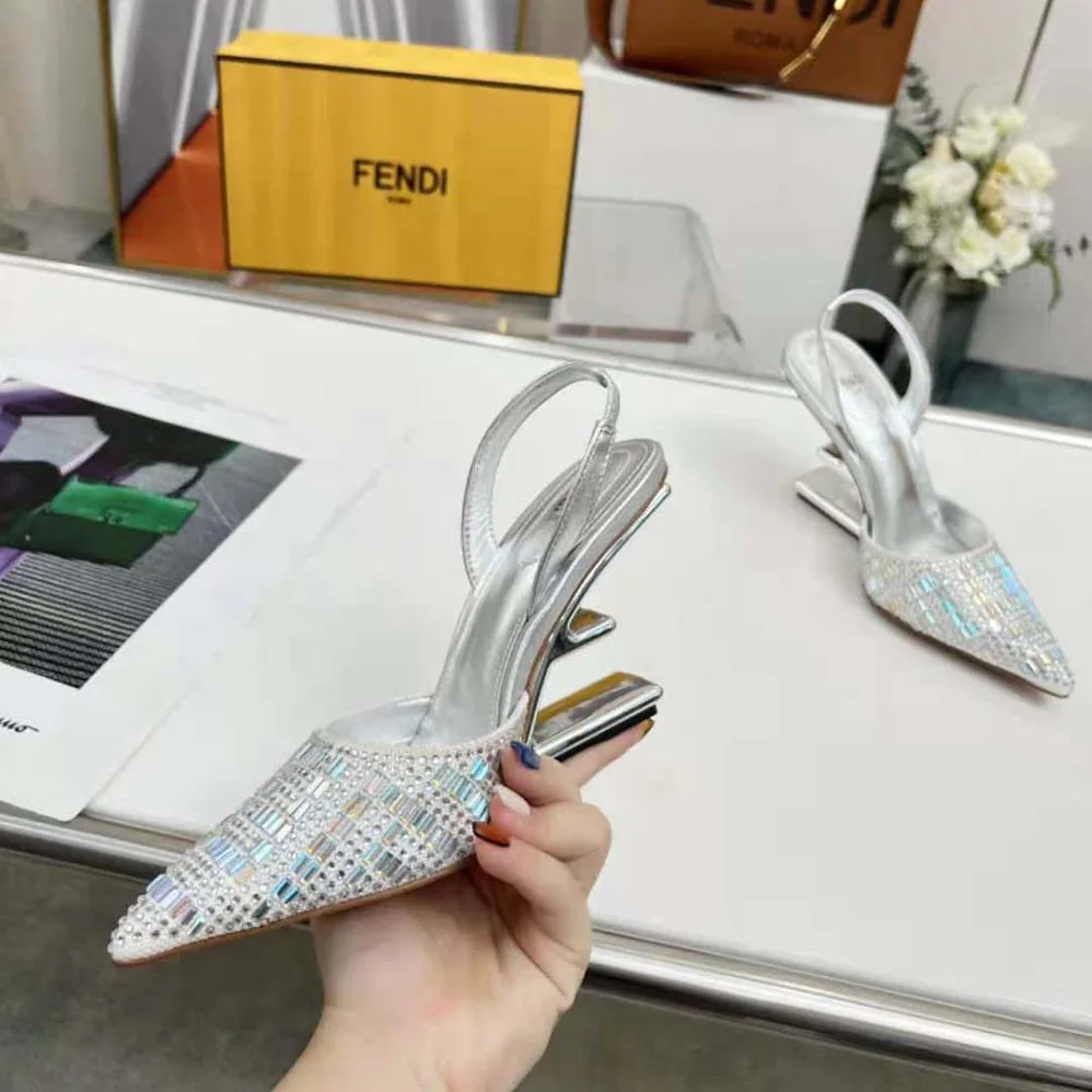 Fendi First Silver-colored Rhinestone High in heeled Slingbacks Fendi First Silver-colored Rhinestone High in heeled Slingbacks