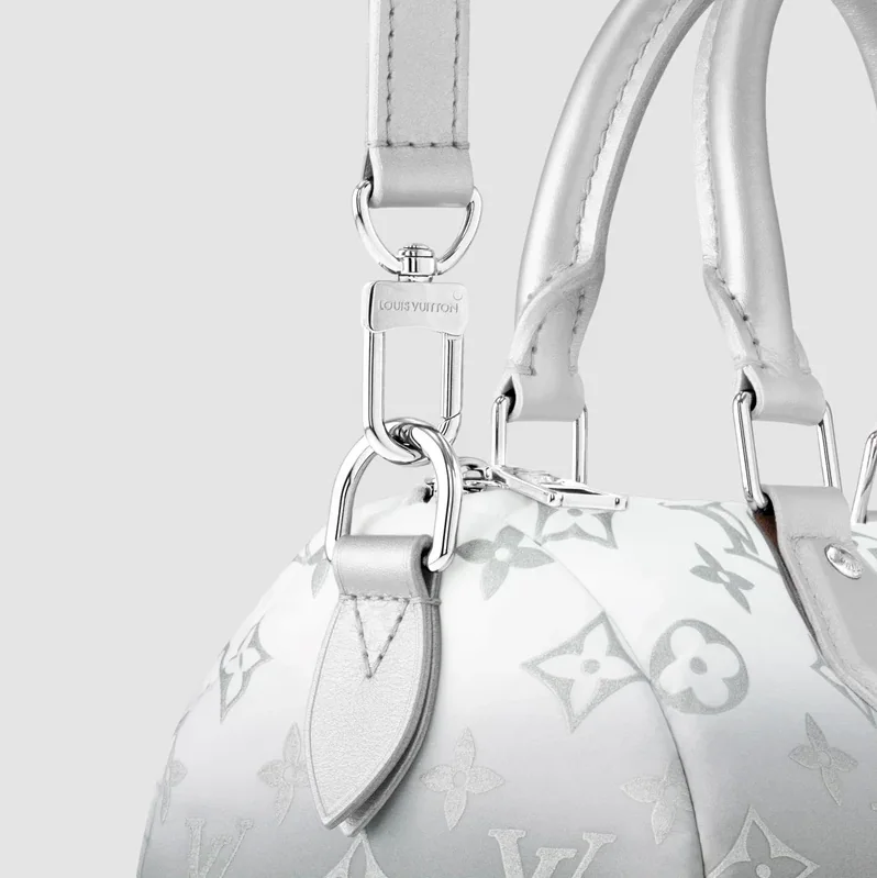 Louis Vuitton Speedy Bandouliere 25 Top Handle Bag in Frost Silver Hardware Louis Vuitton Speedy Bandouliere 25 Top Handle Bag in Frost Silver Hardware