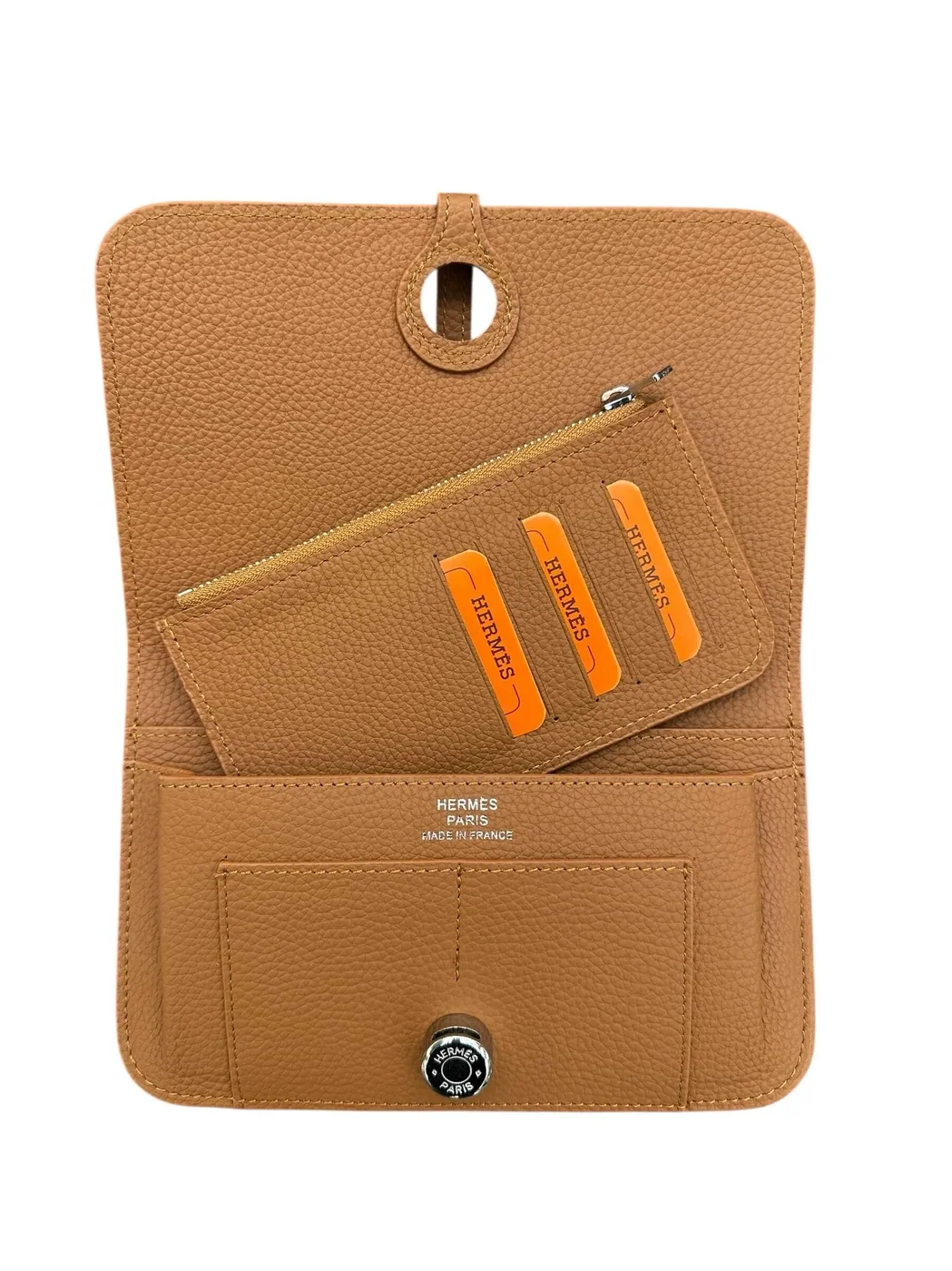 Amazing Tan Clemence Leather Dogon Travel Wallet