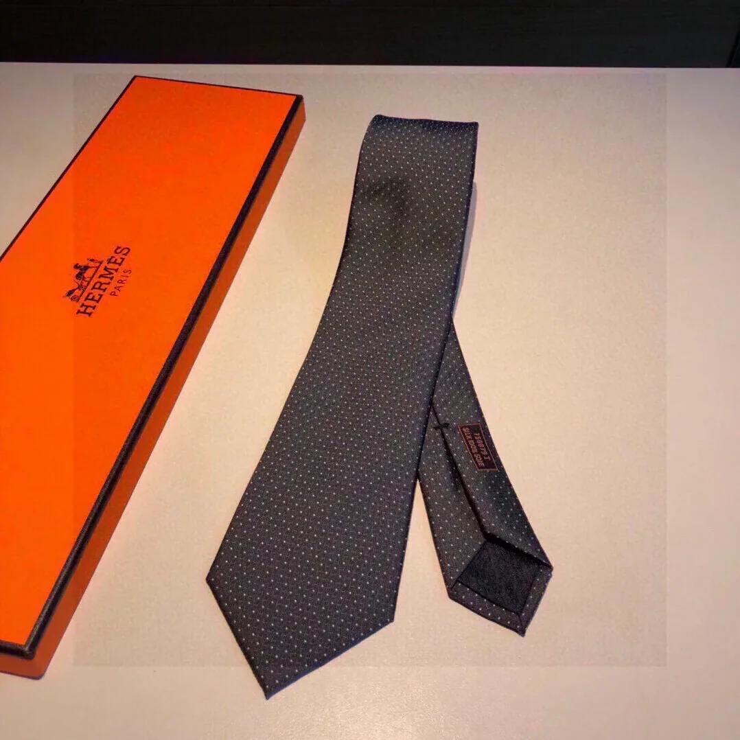 Hermes Tie 7 Faconnee New H Tie Noir Hermes Tie 01 for Men's