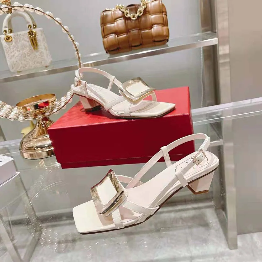 Roger Vivier Belle Vivier Metal Buckle Sandals in Patent Leather for Women Roger Vivier Belle Vivier Metal Buckle Sandals in Patent Leather for Women
