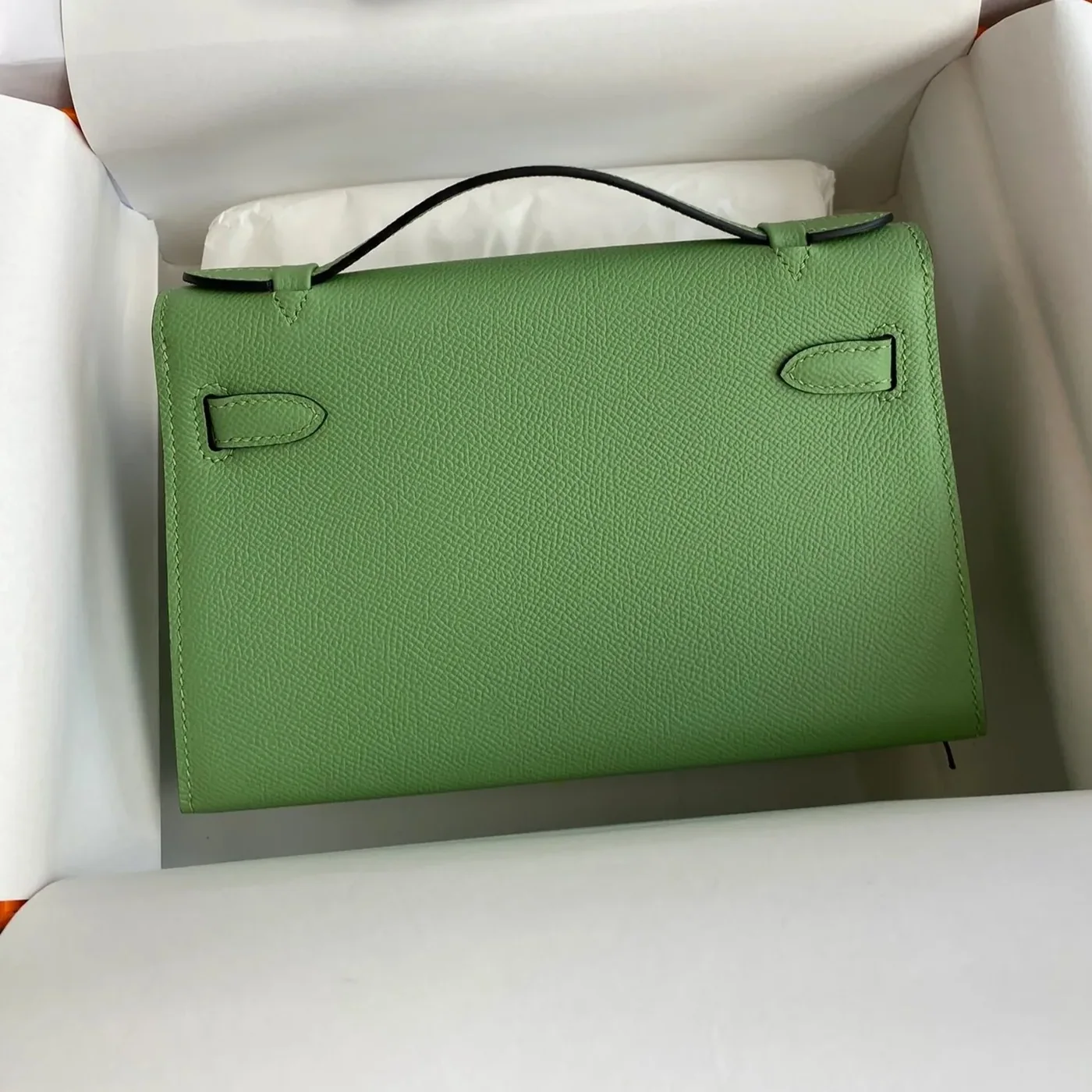Hermes Kelly Pochette Top Handle Bag in Green Epsom Gold Hardware