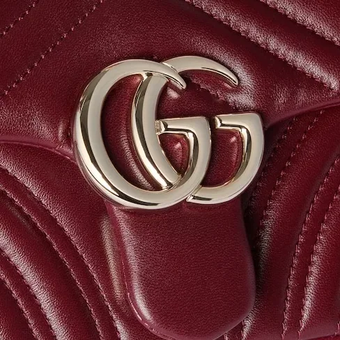 Gucci Marmont Small Shoulder Bag / Rosso Ancora Red Gold Hardware Gucci Marmont Small Shoulder Bag / Rosso Ancora Red Gold Hardware