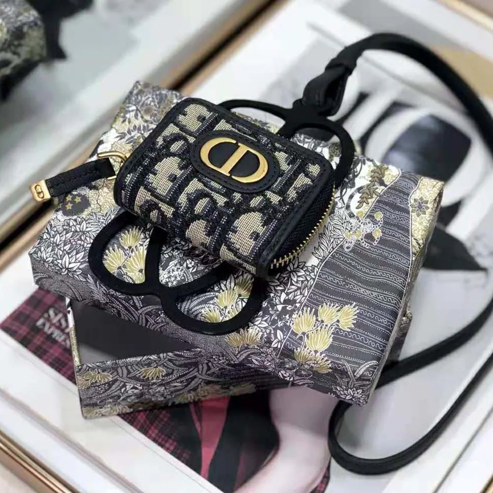 Dior 30 Montaigne Phone Cover with Airpods Pro Case for Women Dior 30 Montaigne Phone Cover with Airpods Pro Case for Women