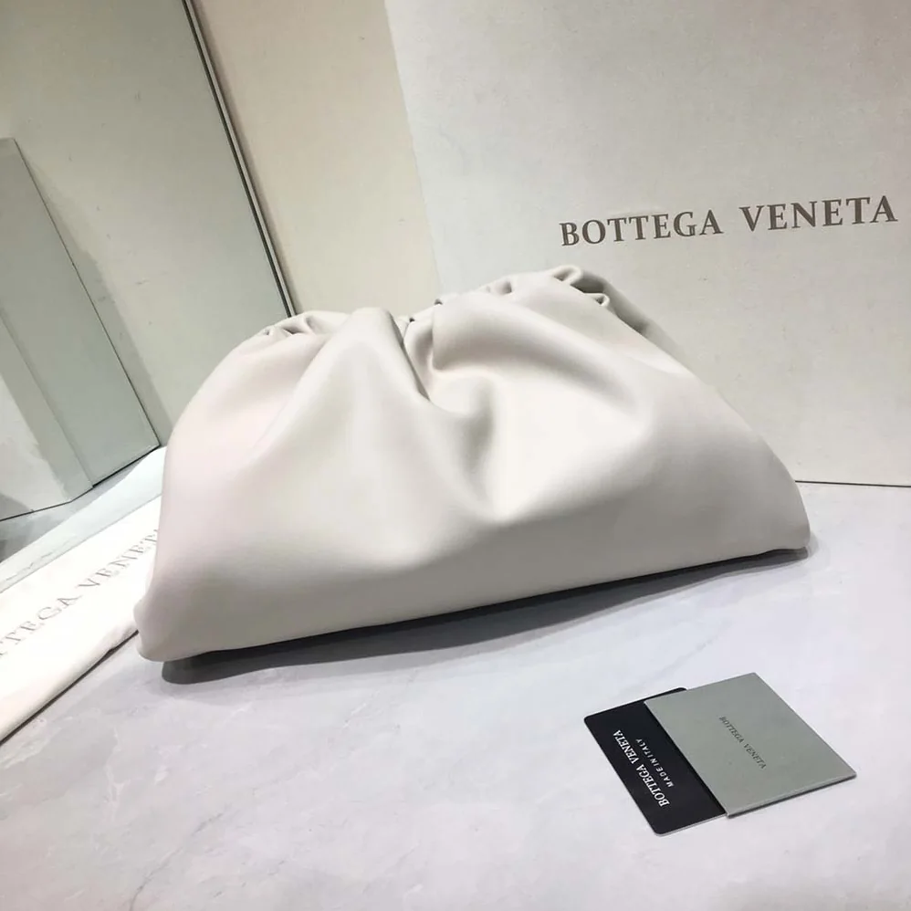 Bottega Veneta Teen Pouch Leather Clutch for Women in White