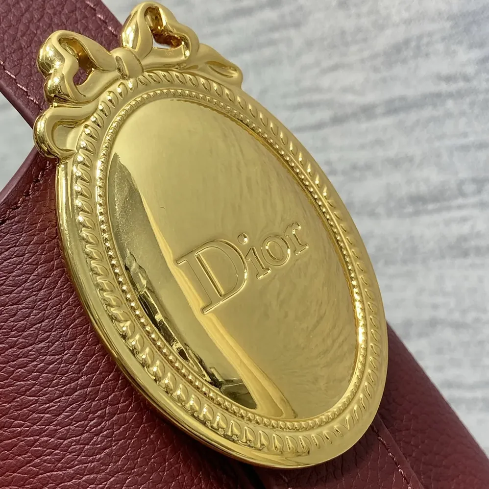 Dior Medium Dior Médaillon Bucket Bag Garance Red Grained Calfskin for Women
