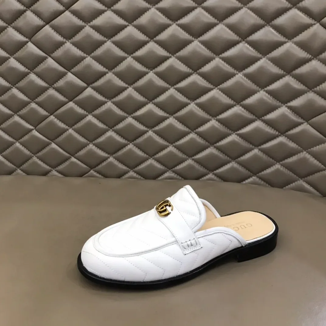 Gucci Slipper With Interlocking G White Gucci Slipper With Interlocking G White