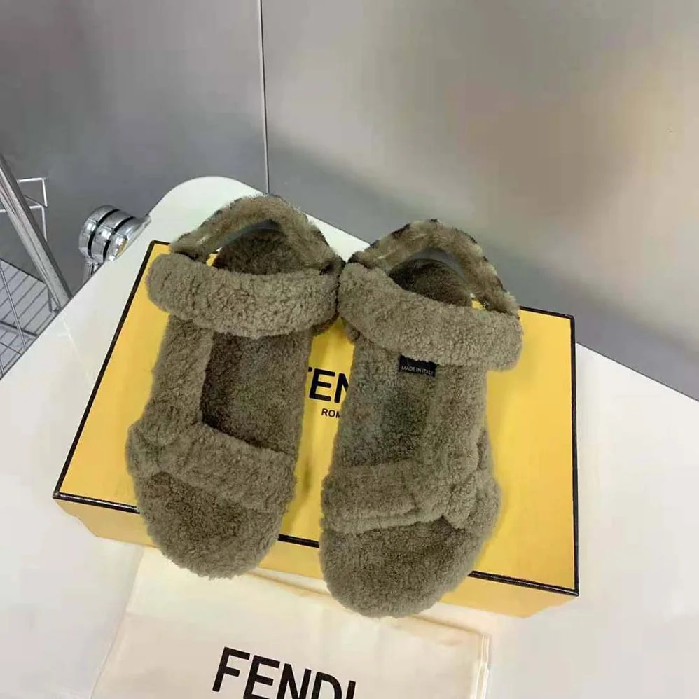 Fendi Feel Green Sheepskin Sandals for Women