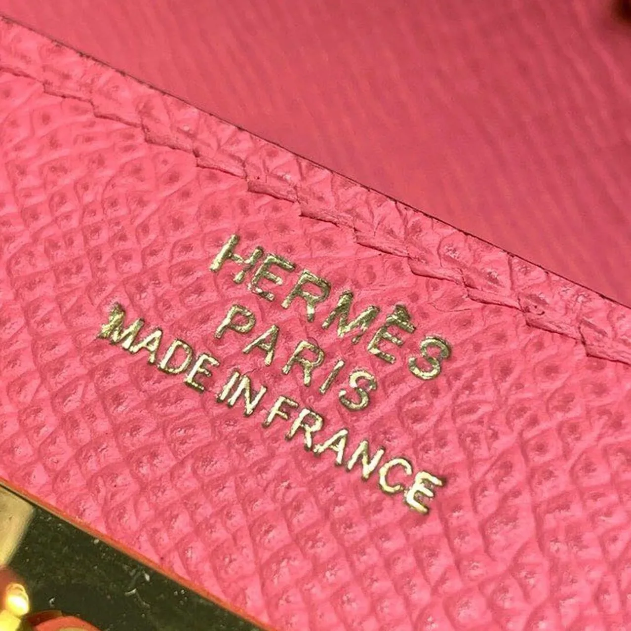 Hermes Kelly Wallet To Go Woc Pink With Gold Toned Hardware Bag / Hermes Kelly Wallet To Go Woc Pink With Gold Toned Hardware Bag /