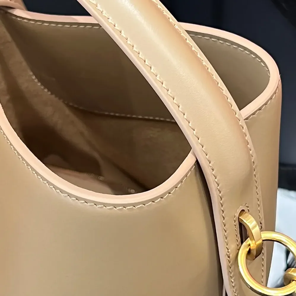 Saint Laurent YSL Le 37 Small in Shiny Leather for Women in Brown Saint Laurent YSL Le 37 Small in Shiny Leather for Women in Brown