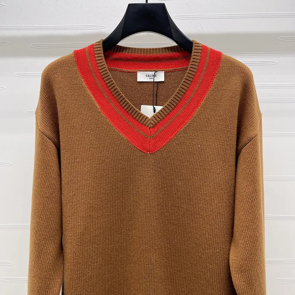 Celine V-Neck Sweater in Cashmere for Men in Brown