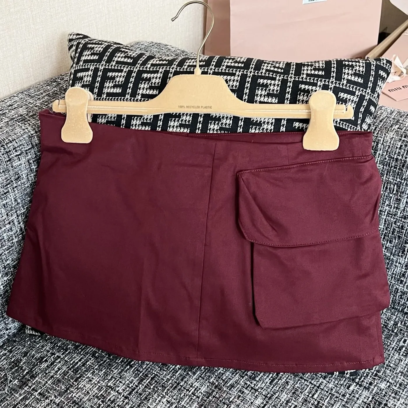 Miu Miu Technical Poplin Cargo Mini Skirt Bordeaux Miu Miu Technical Poplin Cargo Mini Skirt Bordeaux