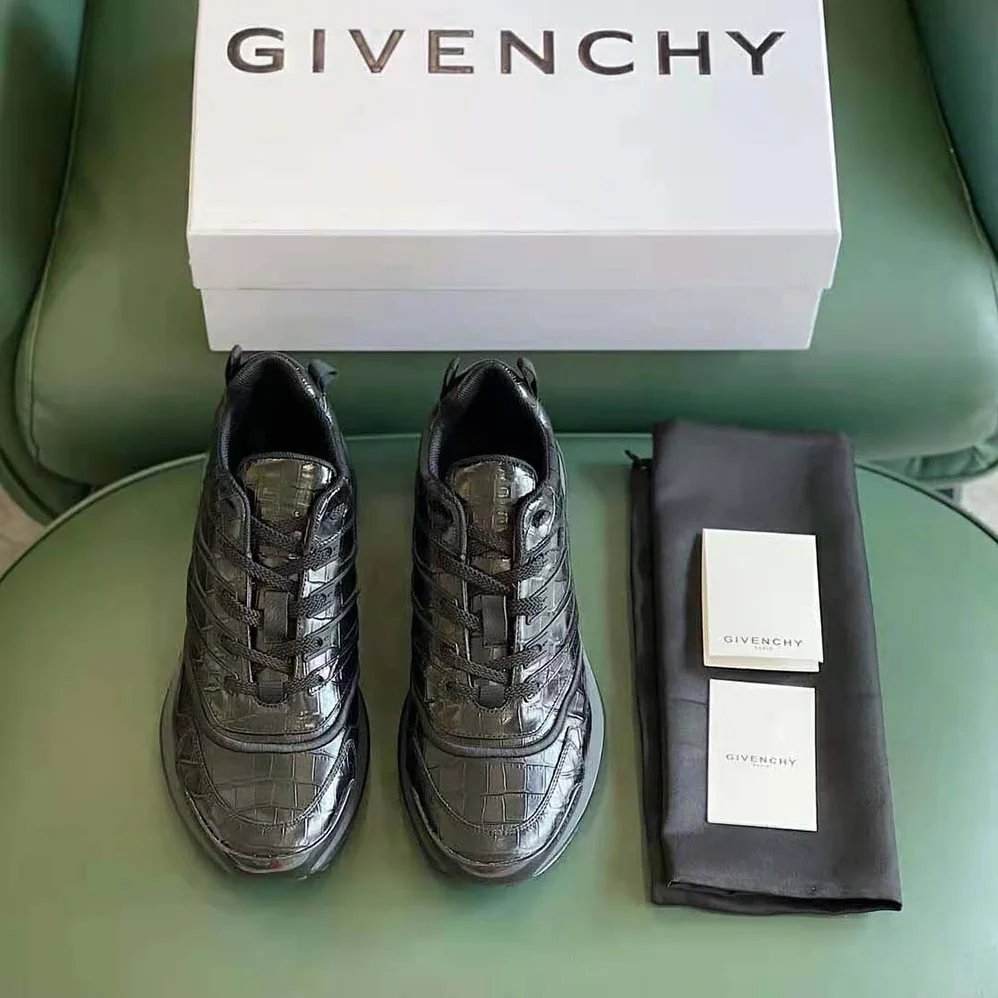 Givenchy Giv 1 Sneakers in Crocodile Effect Leather for Unisex in Black