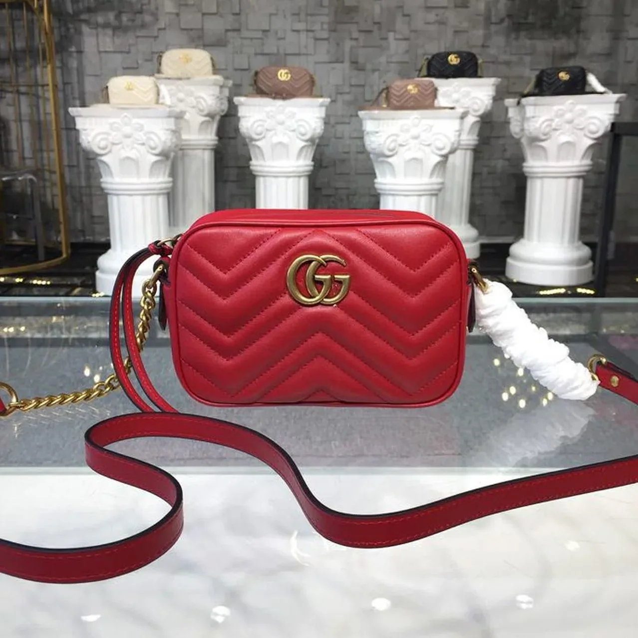 Gucci GG Marmont Matelassé Mini Bag Black Matelassé Chevron /