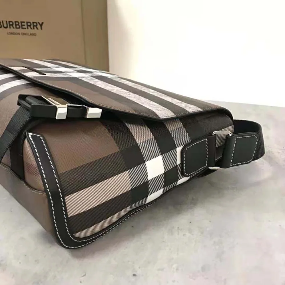 Burberry Large Wright Bag in Calf Leather for Men in Brown Burberry Large Wright Bag in Calf Leather for Men in Brown