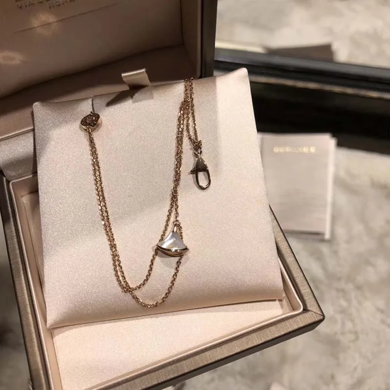 Bvlgari Divas' Dream Bracelet for Women