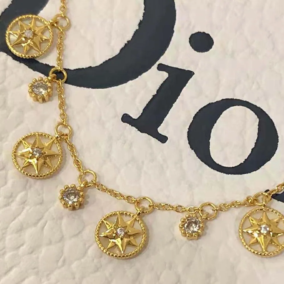 Dior Rose Des Vents Bracelet Yellow Gold Diamonds and Mother-of for Women in pearl Dior Rose Des Vents Bracelet Yellow Gold Diamonds and Mother-of for Women in pearl
