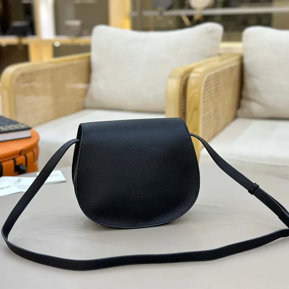 Chloe Marcie Saddle Bag is Crafted Leather for Women Chloe Marcie Saddle Bag is Crafted Leather for Women