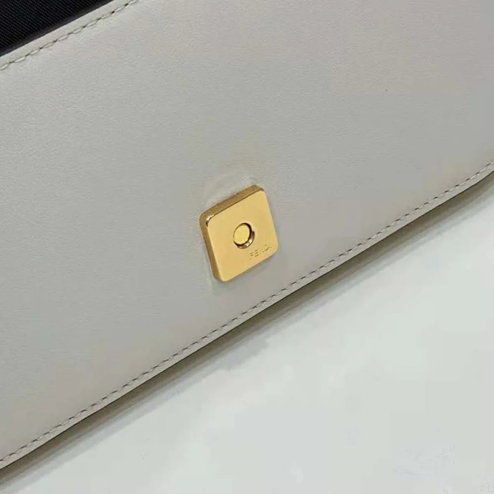 Fendi Fendigraphy Phone Pouch White Leather Wallet for Women Fendi Fendigraphy Phone Pouch White Leather Wallet for Women
