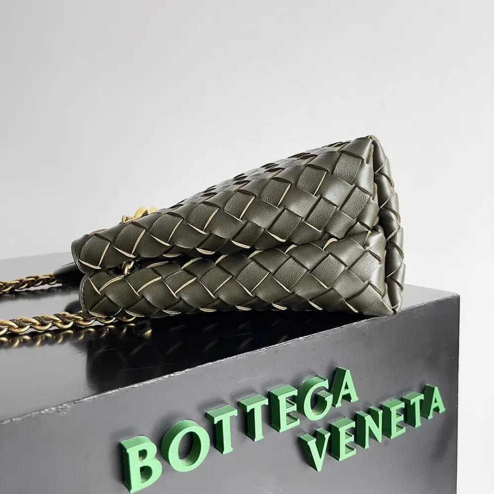 Bottega Veneta Small Andiamo Intrecciato Leather Top Handle Bag for Women in Dark Green