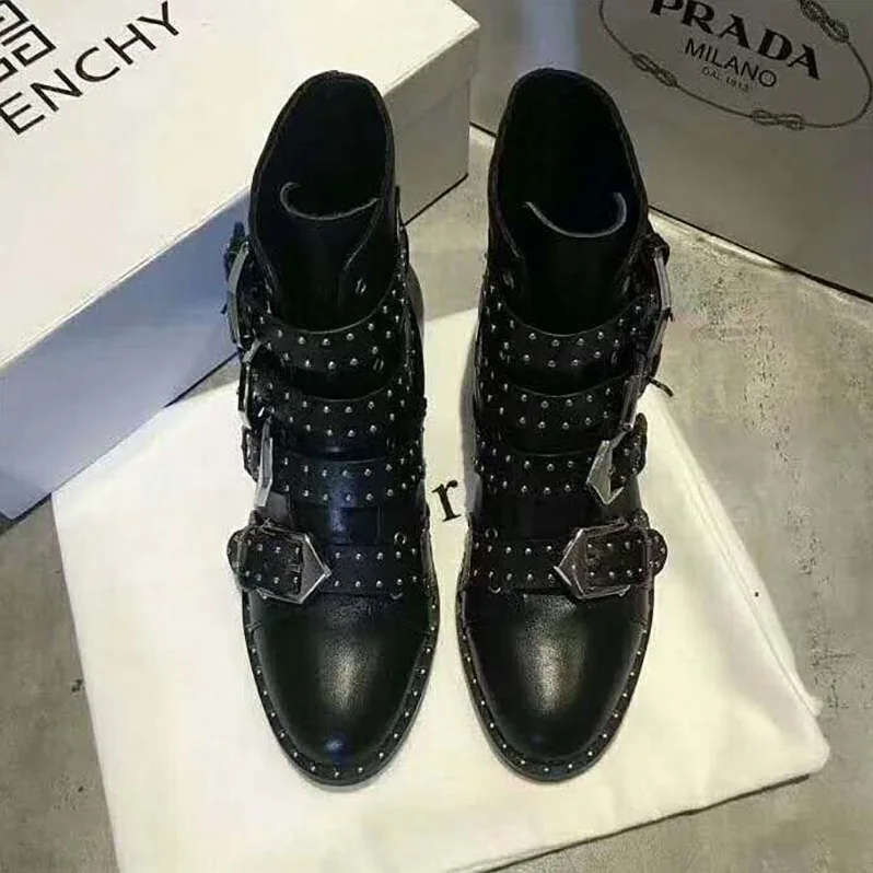 Givenchy Shoes Elegant Studs Flat Ankle Boots for Women in Black