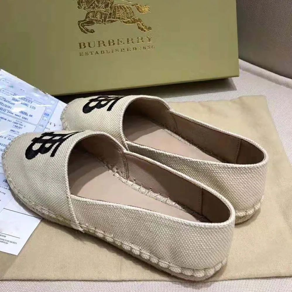 Burberry Shoes Monogram Motif Cotton and Leather Espadrilles for Women in White Burberry Shoes Monogram Motif Cotton and Leather Espadrilles for Women in White