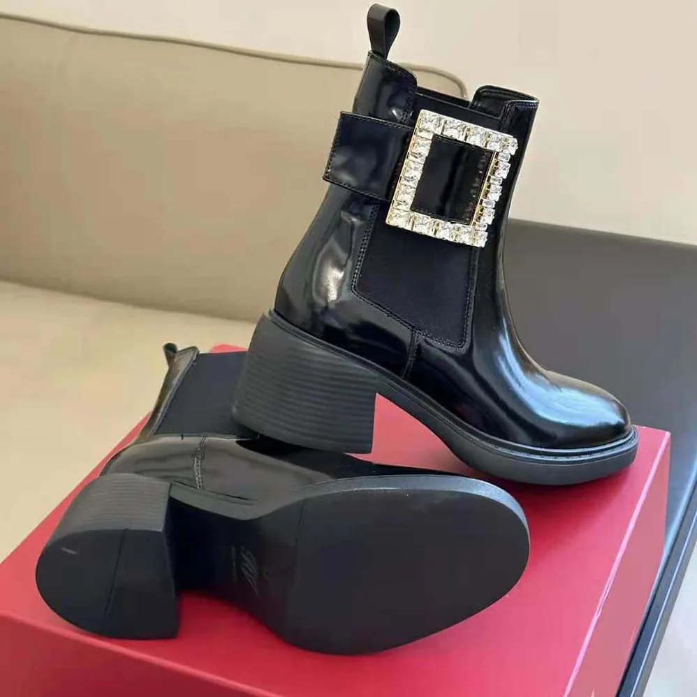Roger Vivier Viv' Rangers Strass Buckle Chelsea Ankle Boots in Patent Leather for Women Roger Vivier Viv' Rangers Strass Buckle Chelsea Ankle Boots in Patent Leather for Women