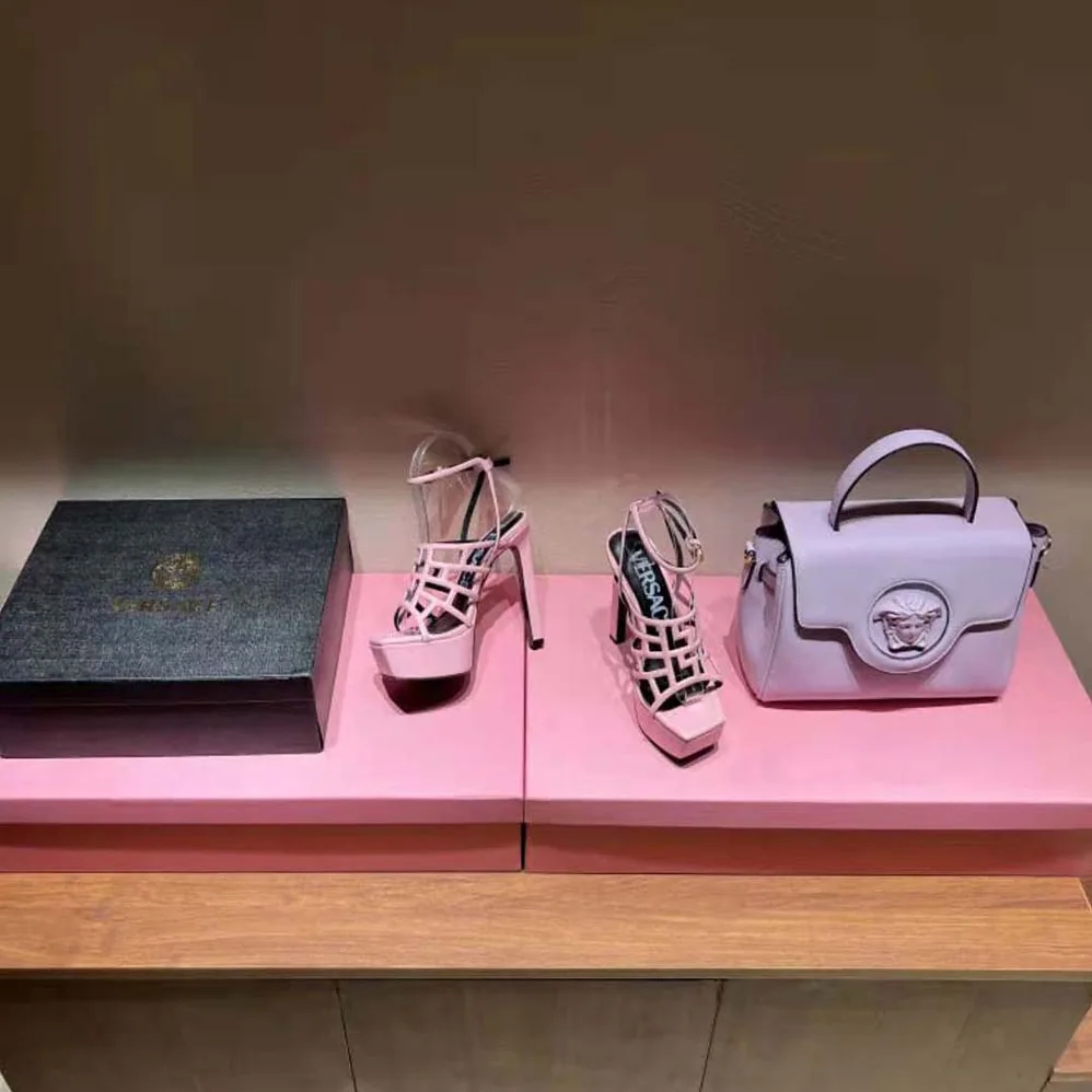 Versace Greca Maze Sandals in 15cm Heel Height for Women in Pink Versace Greca Maze Sandals in 15cm Heel Height for Women in Pink