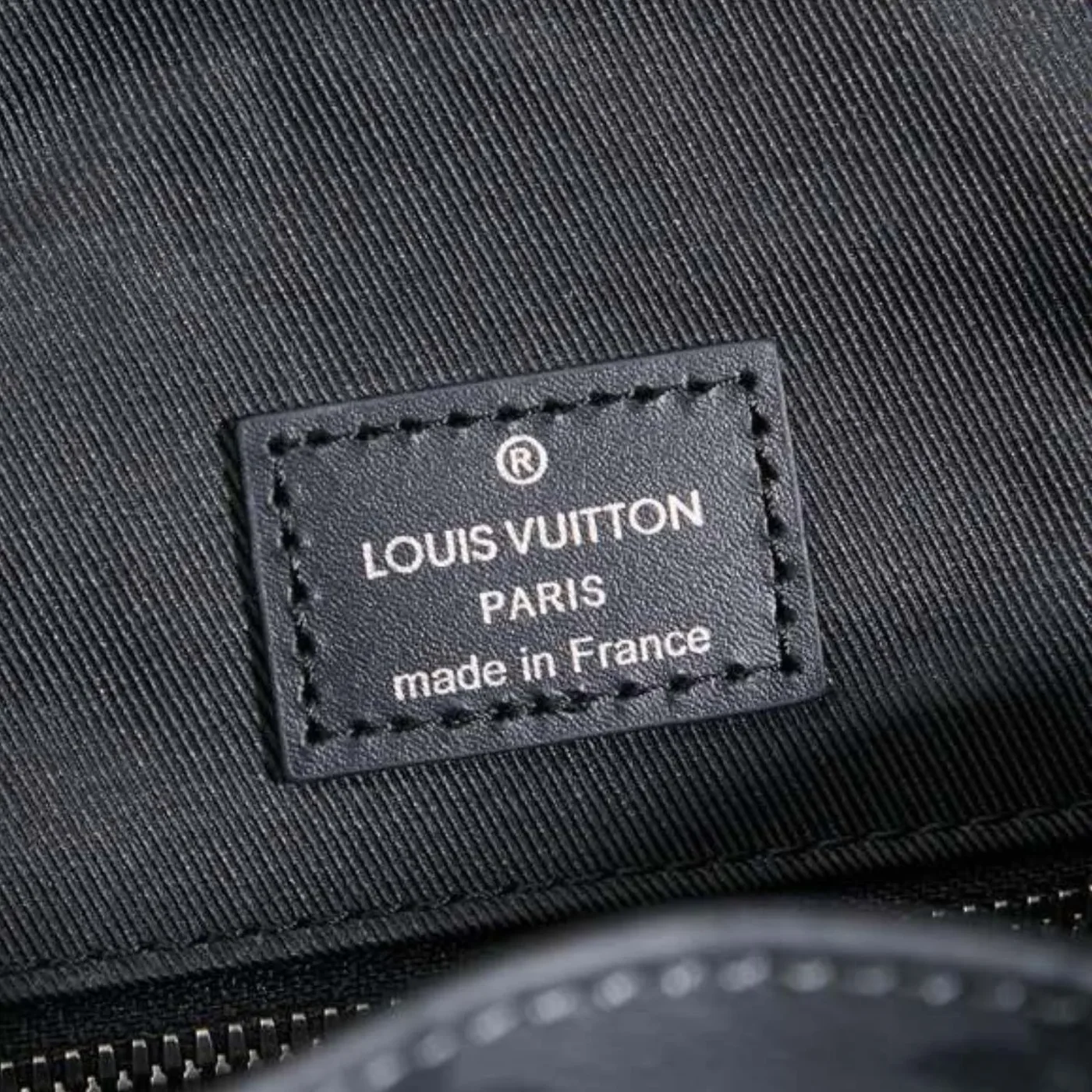 Louis Vuitton Christopher MM Monogram Eclipse Black / Louis Vuitton Christopher MM Monogram Eclipse Black /