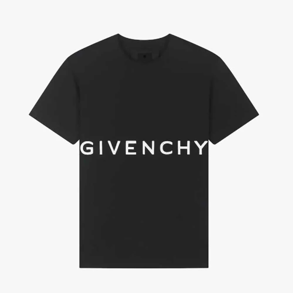 Givenchy GIVENCHY 4G Embroidered Oversized T-shirt for Men in Black Givenchy GIVENCHY 4G Embroidered Oversized T-shirt for Men in Black