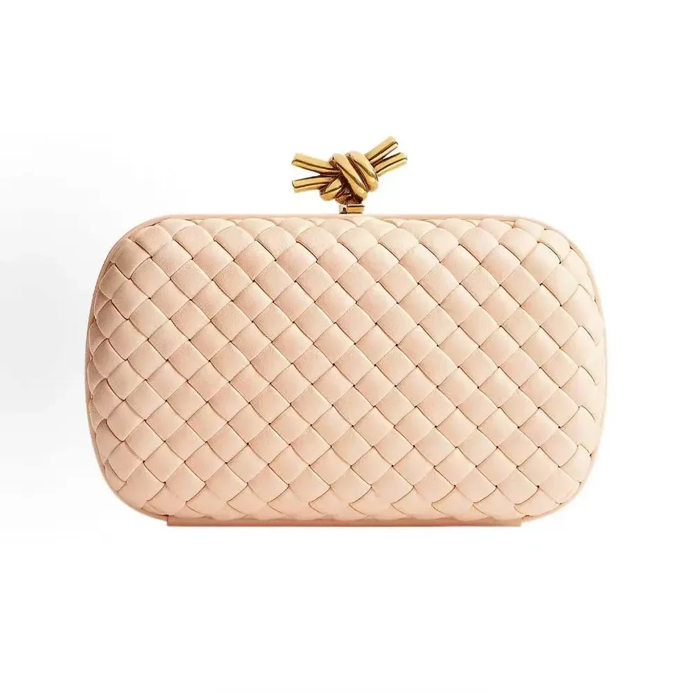 Bottega Veneta Knot Minaudière Clutch in Calfskin Leather for Women in Pink Bottega Veneta Knot Minaudière Clutch in Calfskin Leather for Women in Pink