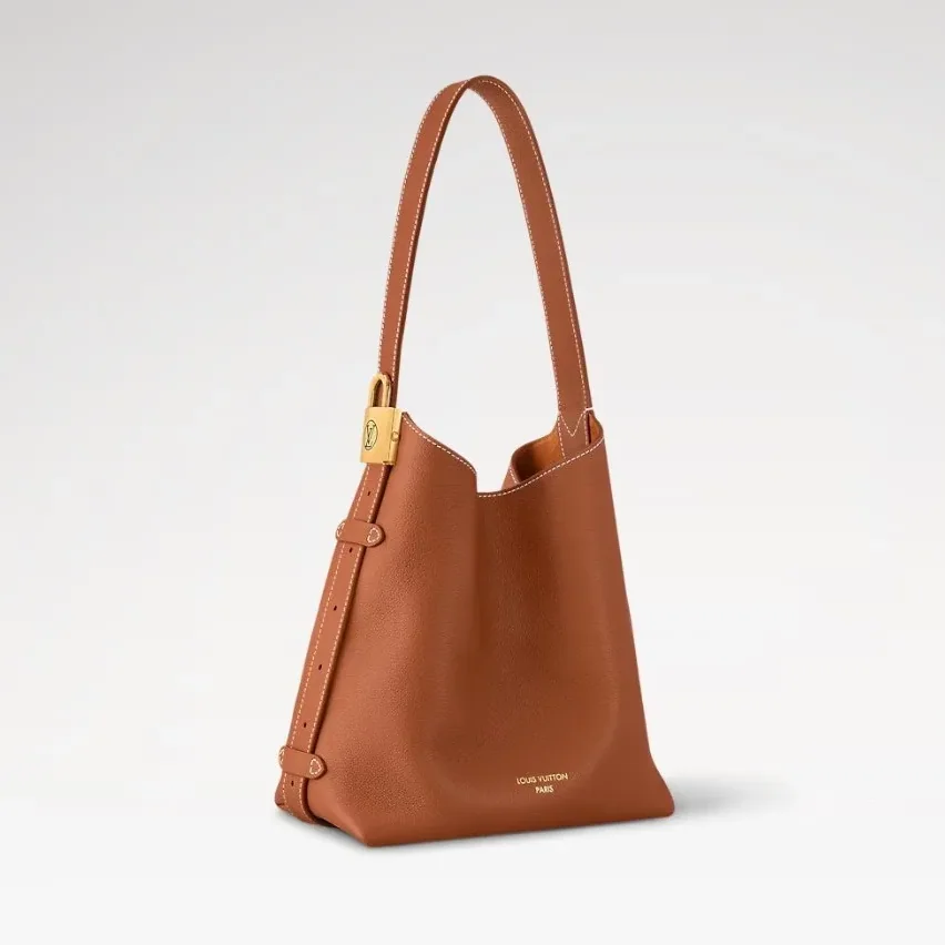 Louis Vuitton Low Key Hobo PM Cognac / Louis Vuitton Low Key Hobo PM Cognac /