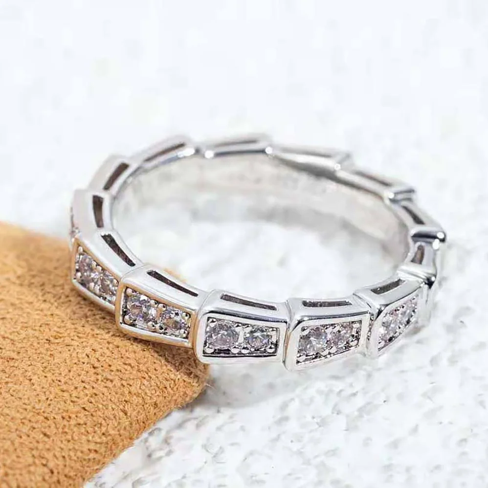 Bvlgari Precious Beauty of the Scales Serpenti Viper Ring for Women