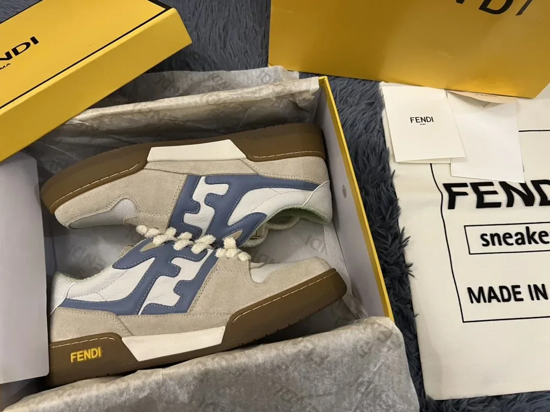 Fendi Match Low Tops Sneakers Grey 7E1493 Fendi Match Low Tops Sneakers Grey 7E1493