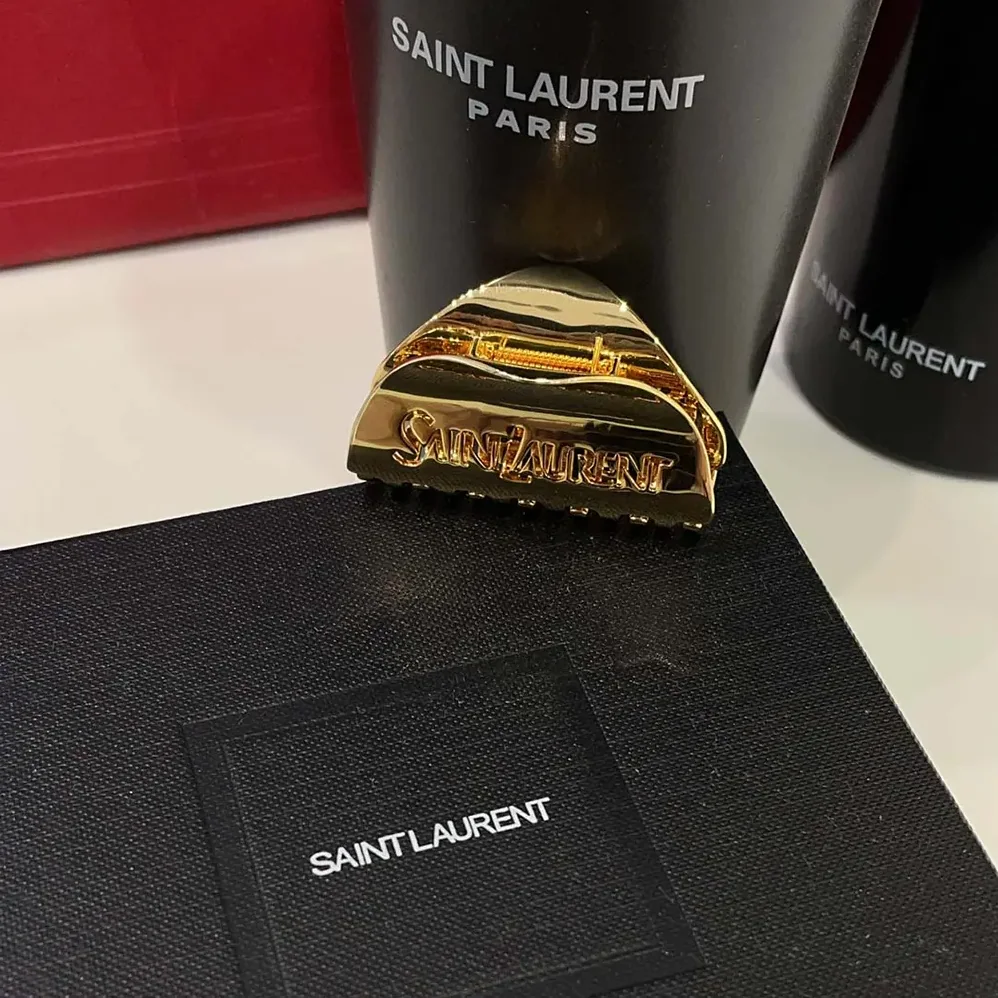 Saint Laurent YSL Saint Laurent Claw Clip in Metal for Women Saint Laurent YSL Saint Laurent Claw Clip in Metal for Women
