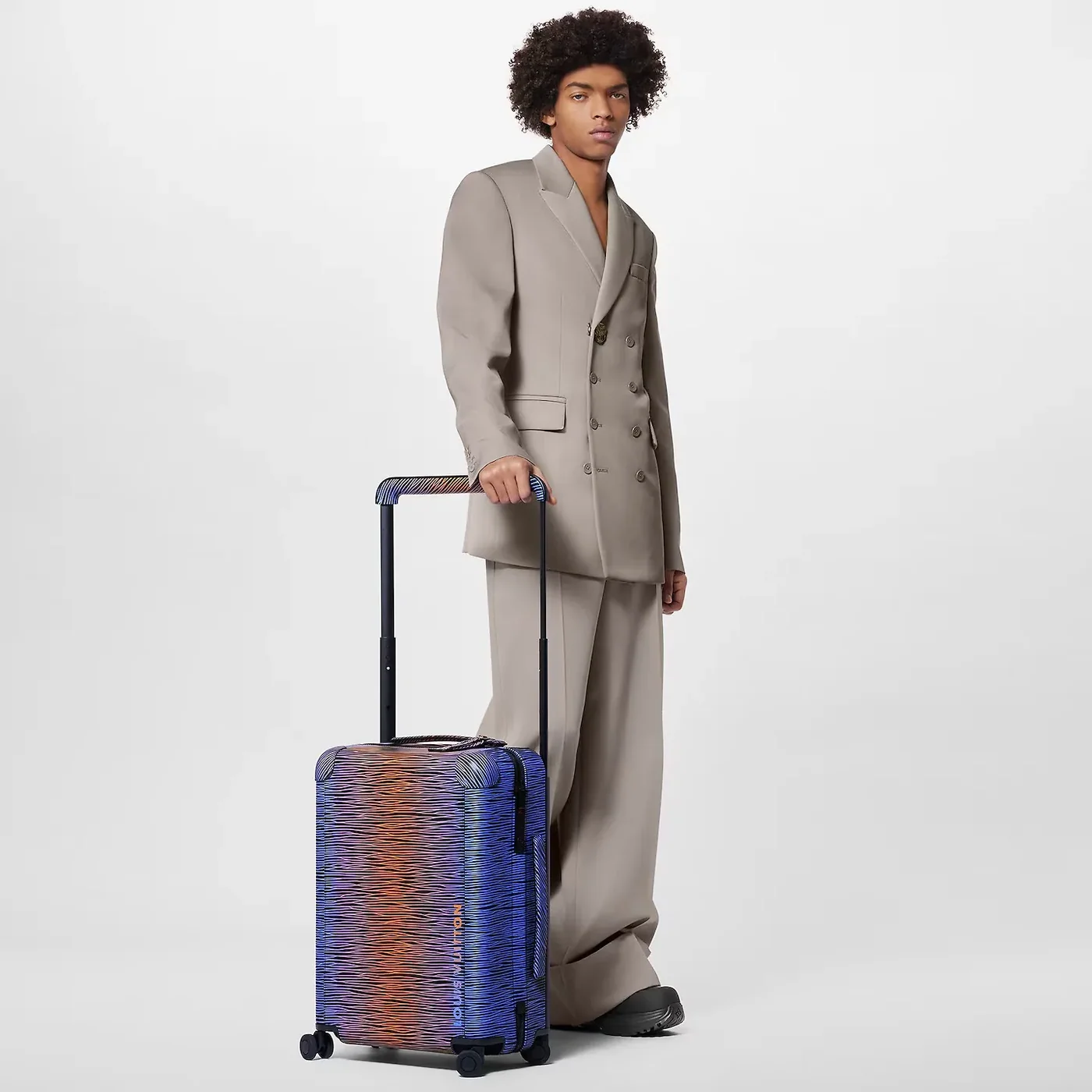 Louis Vuitton Horizon 55 Suitcase in Multicolor Black Hardware