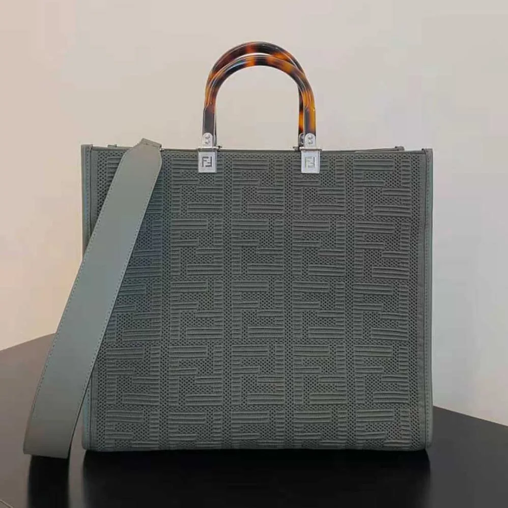 Fendi Sunshine Medium FF Fabric Shopper for Women in Green Fendi Sunshine Medium FF Fabric Shopper for Women in Green