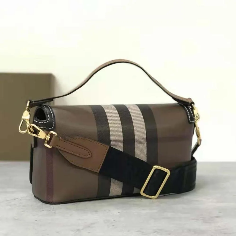 Burberry Top Handle Note Bag with Logo for Women in engraved Studs