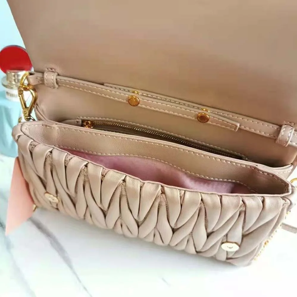 Miu Miu Matelasse Nappa Leather Shoulder Bag for Women in Pink Miu Miu Matelasse Nappa Leather Shoulder Bag for Women in Pink