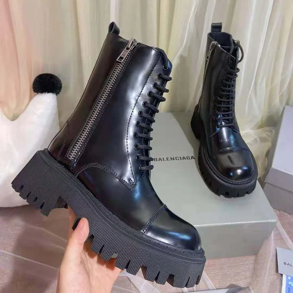 Balenciaga Tractor 20mm Lace-Up Boot in Black Smooth Calfskin for Women Balenciaga Tractor 20mm Lace-Up Boot in Black Smooth Calfskin for Women