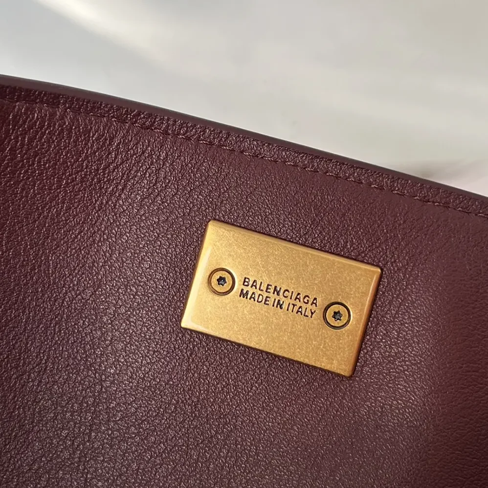 Balenciaga Rodeo Handbag Large In Dark Burgundy Smooth Calfskin Aged for Women in Gold Hardware Balenciaga Rodeo Handbag Large In Dark Burgundy Smooth Calfskin Aged for Women in Gold Hardware